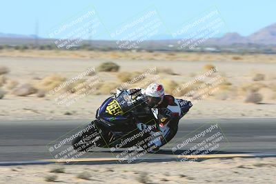 media/Jan-10-2025-CVMA Friday Practice (Fri) [[489e0da257]]/Group 4 and Trackday/Session 2 (Turn 4 Inside)/